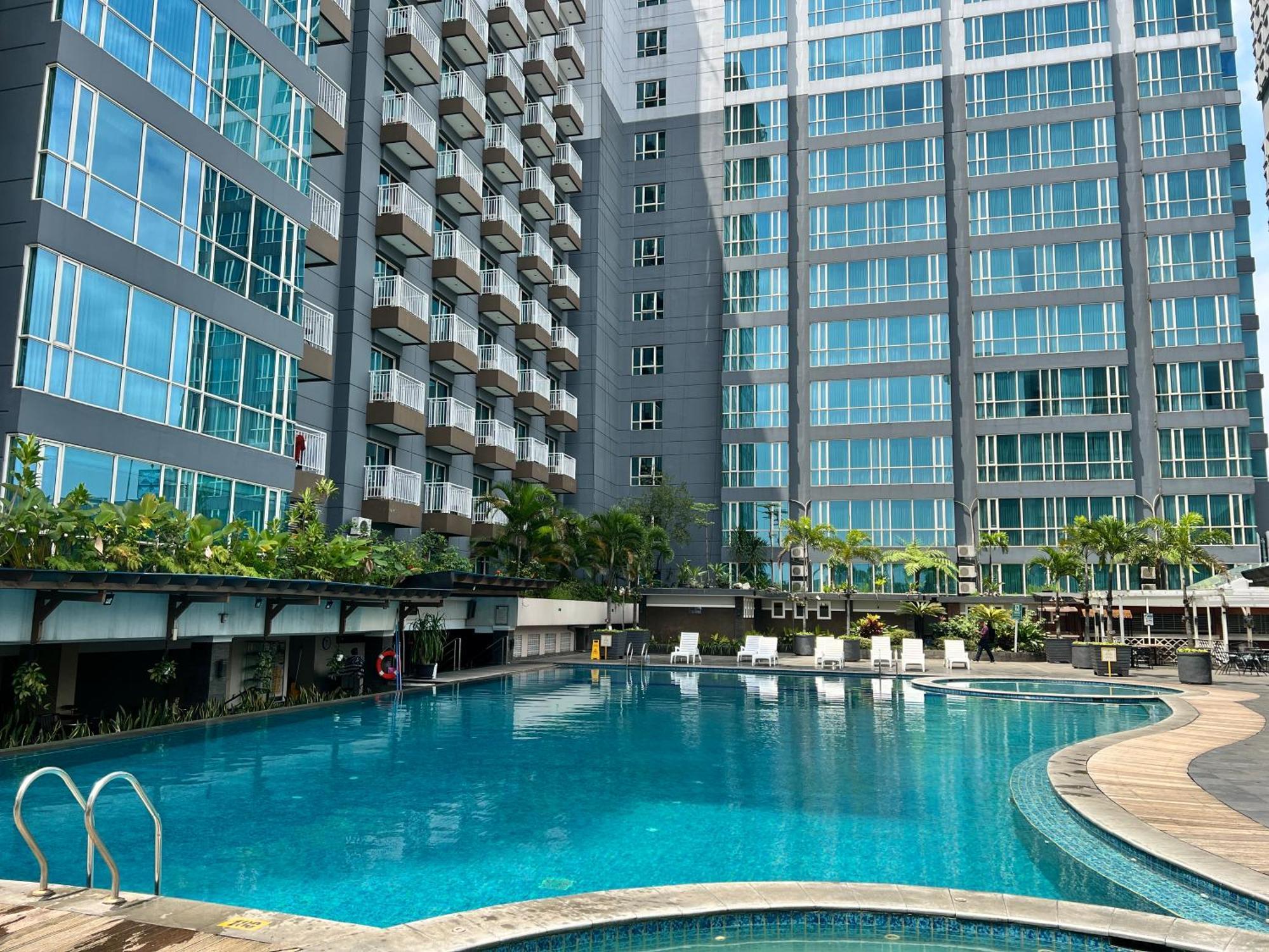 Apartemen 2br Apt, El Royale Hotel, Braga, Center *
